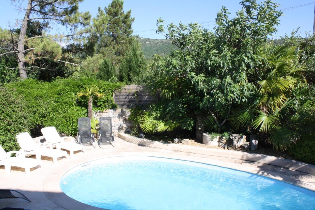 L'Avventura Gite Bleu Grospierres Luaran gambar